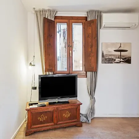 Palazzo Pitti & Boboli Comfortable Apartment Florence Exterior photo